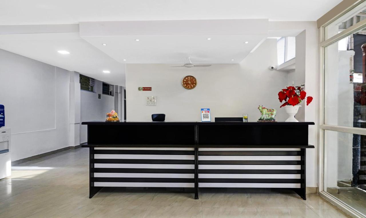 Itsy By Treebo - Lg Grand Inn Haïdarabad Extérieur photo