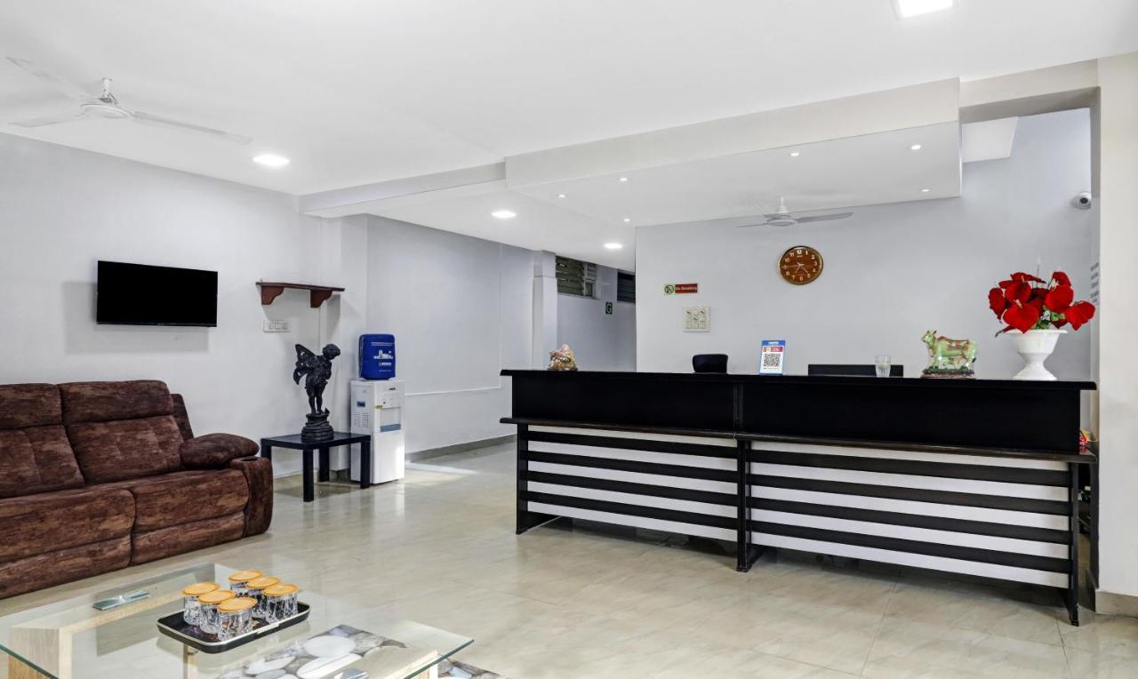 Itsy By Treebo - Lg Grand Inn Haïdarabad Extérieur photo